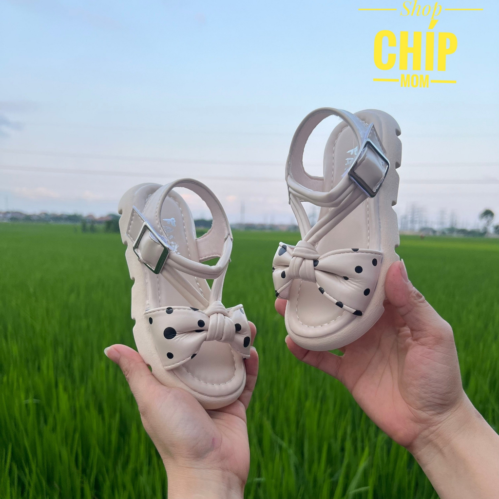 sandal bé gái dép quai hậu cho bé chấm bi thắt nơ xinh xắn có ảnh thật QCCC cho bé từ 3 tuổi đi học chơi XHXL718