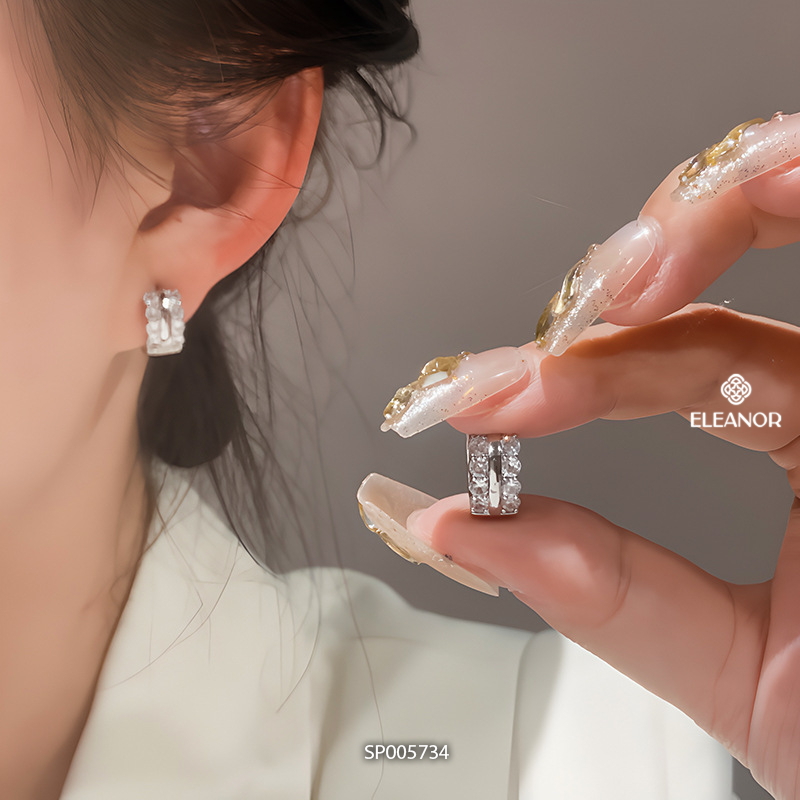 Bông tai nữ chuôi bạc 925 Eleanor Accessories dáng tròn khuyên tai đính đá phụ kiện trang sức 5734