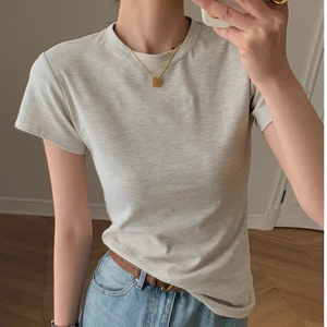 Áo thun baby tee nữ trơn form ôm chất liệu cotton co dãn 4 chiều 100% Kimee MA044