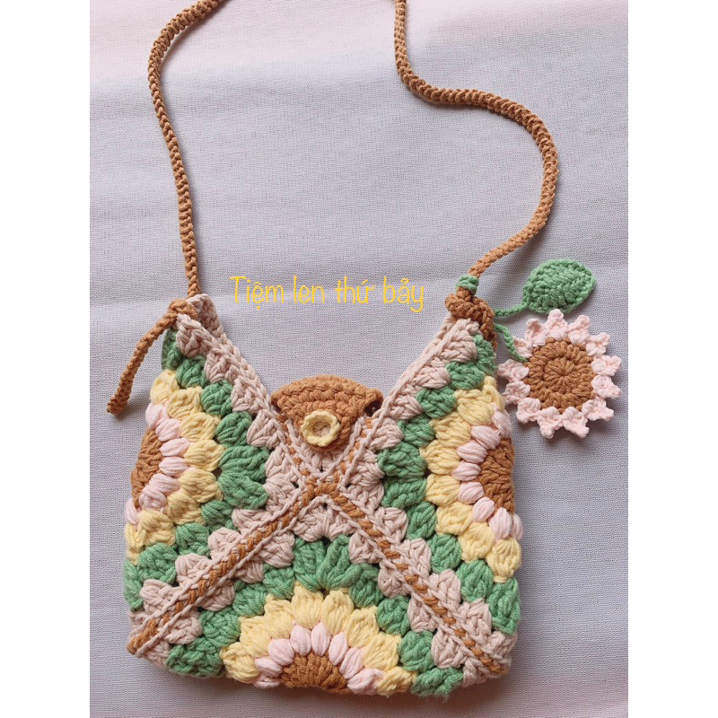 Túi len handmade hoa hướng dương size 21/ Túi đi biển/ Túi hè | Shopee ...