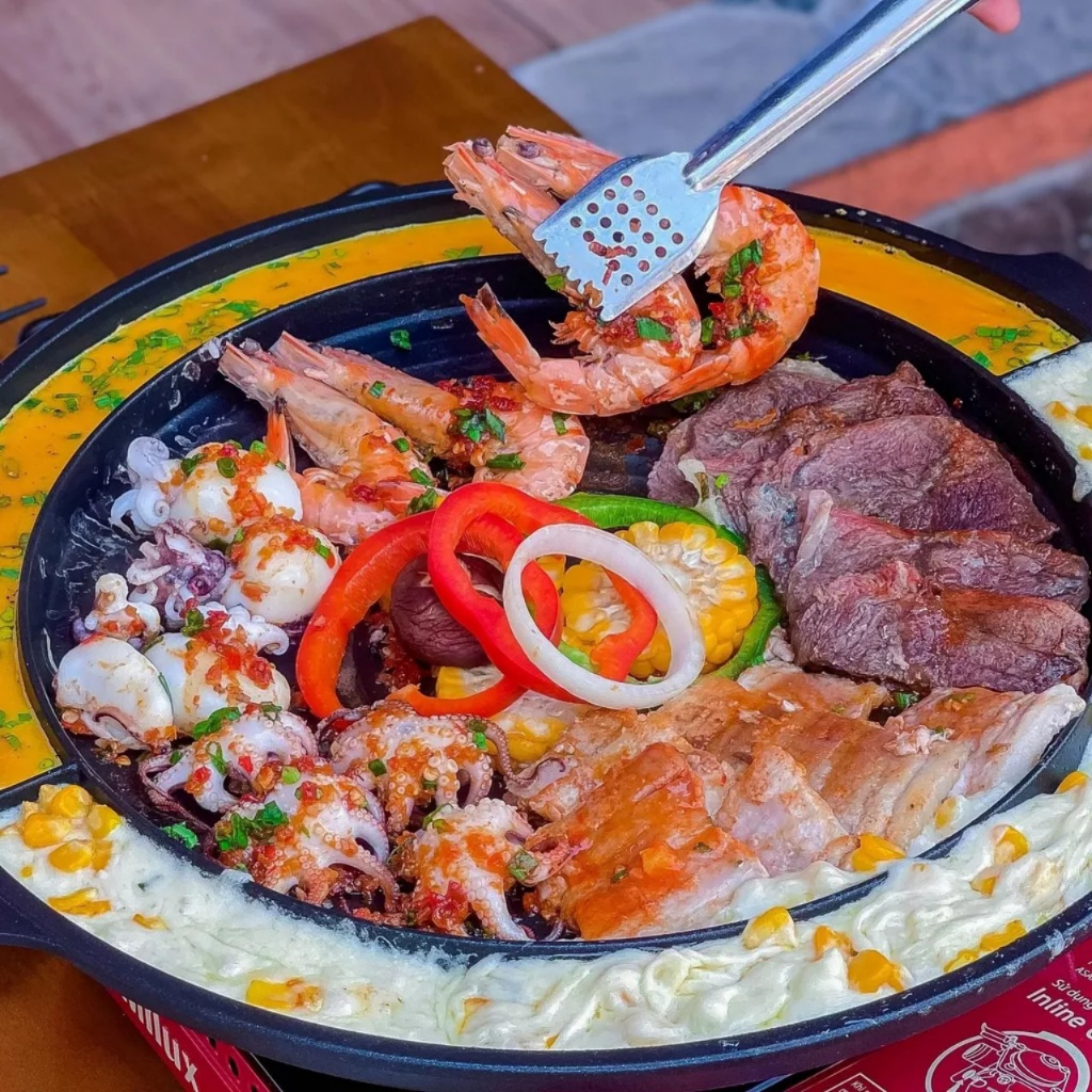 Chảo gang đúc chống dính - chảo nướng bò sốt phô mai - Chảo Gang Vạn Lợi nướng bò