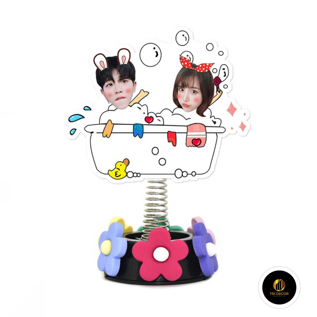 Standee lò xo lắc lư gia đình in theo yêu cầu đáng yêu trong suốt đế dính trang trí in theo yêu cầu