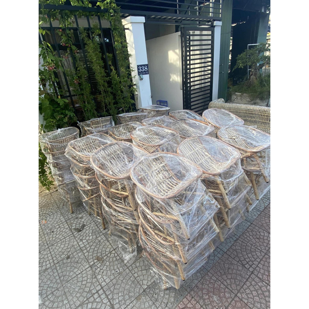 Ghế mây con sò HOME MÂY - Sản phẩm chắc chắn, kích thước phù hợp cho ban công Homestay
