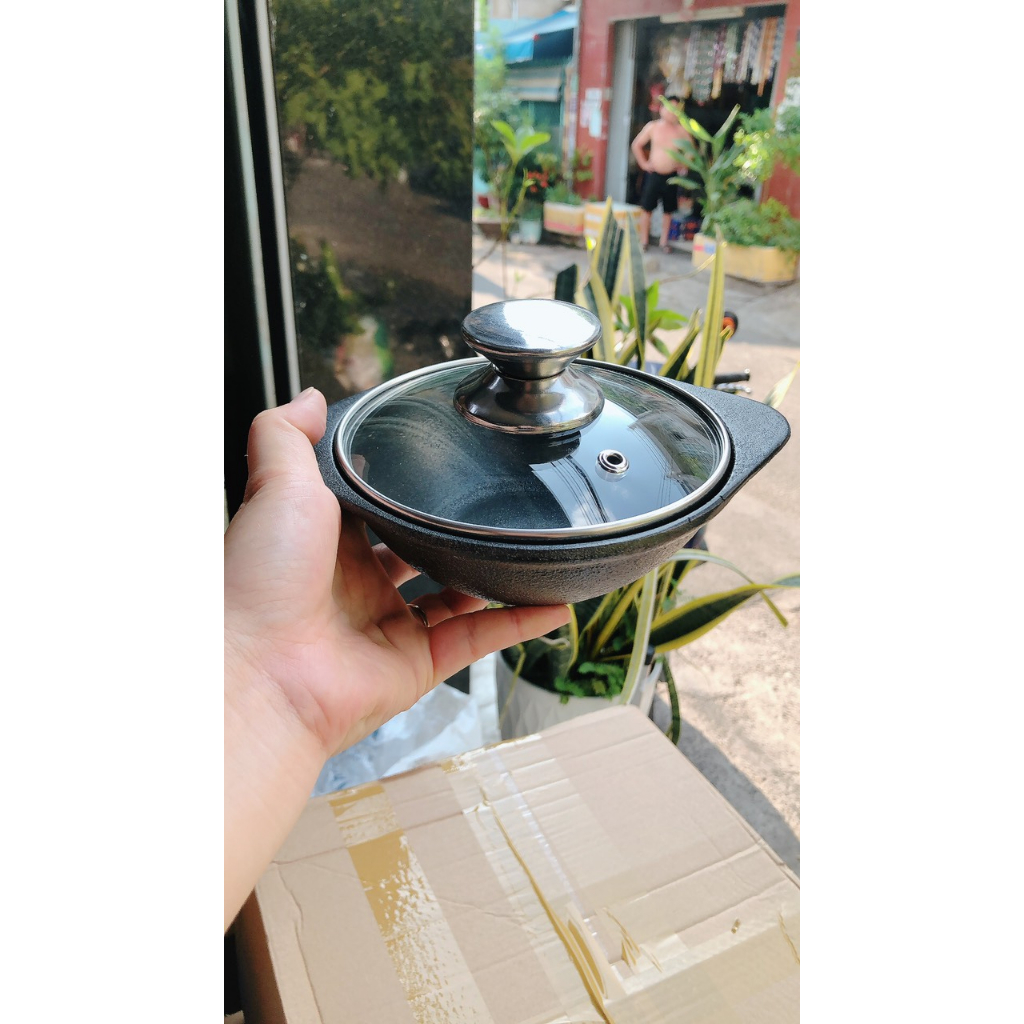 Thố gang - Nồi gang nắp kính đáy V  12 - 16cm chống dính Vạn Lợi