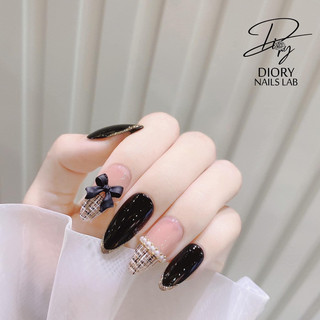 Nail box thiết kế theo yêu cầu đính nơ needle nail