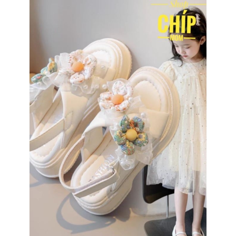 sandal bé gái dép quai hậu cho bé đi học chơi bông hoa công chúa có size đại quái chéo thời trang hè QCCC YQ518
