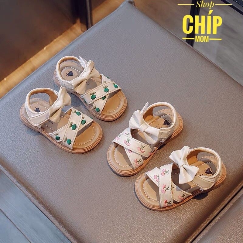 sandal bé gái dép quai hậu cho bé đi học nơ đáng yêu màu trắng thêu thời trang hè thu cho bé 1 tuổi D36