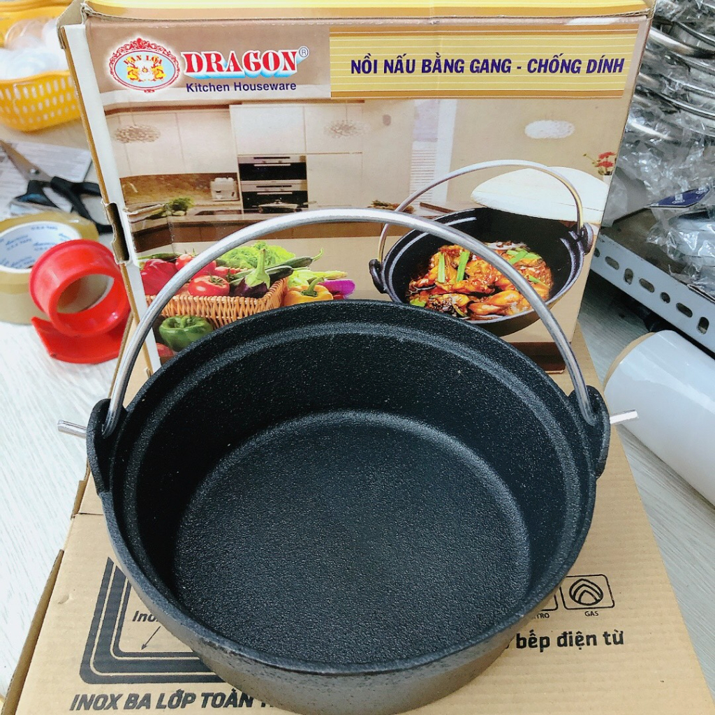 Nồi gang kho quẹt quai xách nắp gỗ, Chống Dính Vạn Lợi Cao Cấp size (17 -20 cm)