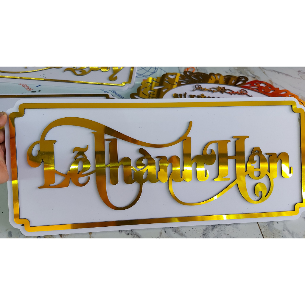 Chữ lễ thành hôn, lễ vu quy, lễ ăn hỏi màu vàng gương kích thước 25cmx60cm