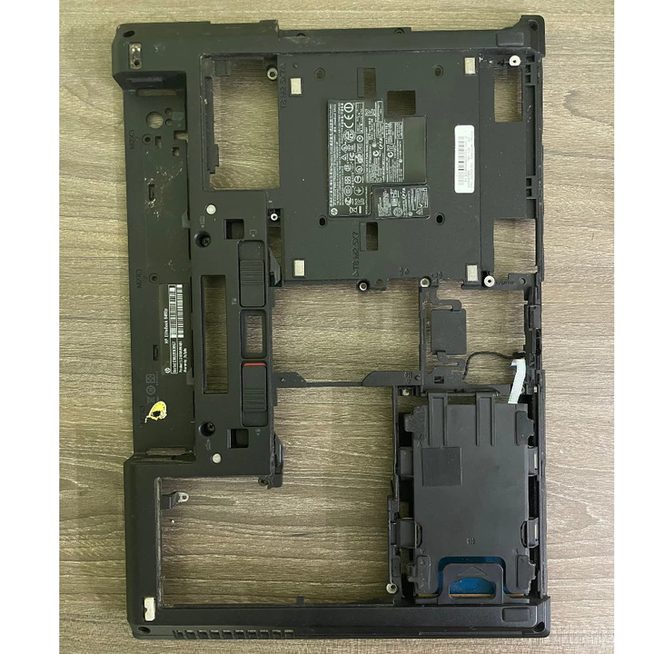Khung vỏ D LAPTOP HP 8460P 8470P dành cho Elitebook 8460p 8470p