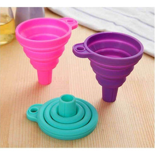 Phễu silicon mini gấp gọn chịu nhiệt tiện dụng, phễu gấp gọn thông minh giúp sang chiết tiện dụng.