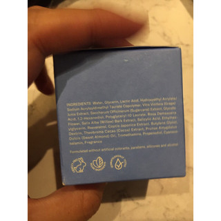 Rosé Resurfacing Facial Mask - Then I Met You Một liệu pháp chăm sóc da mặt lấp lánh tại nhà trong 15 phút với 6%