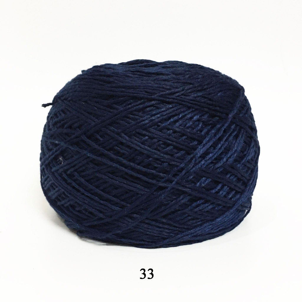 33 - Xanh đen