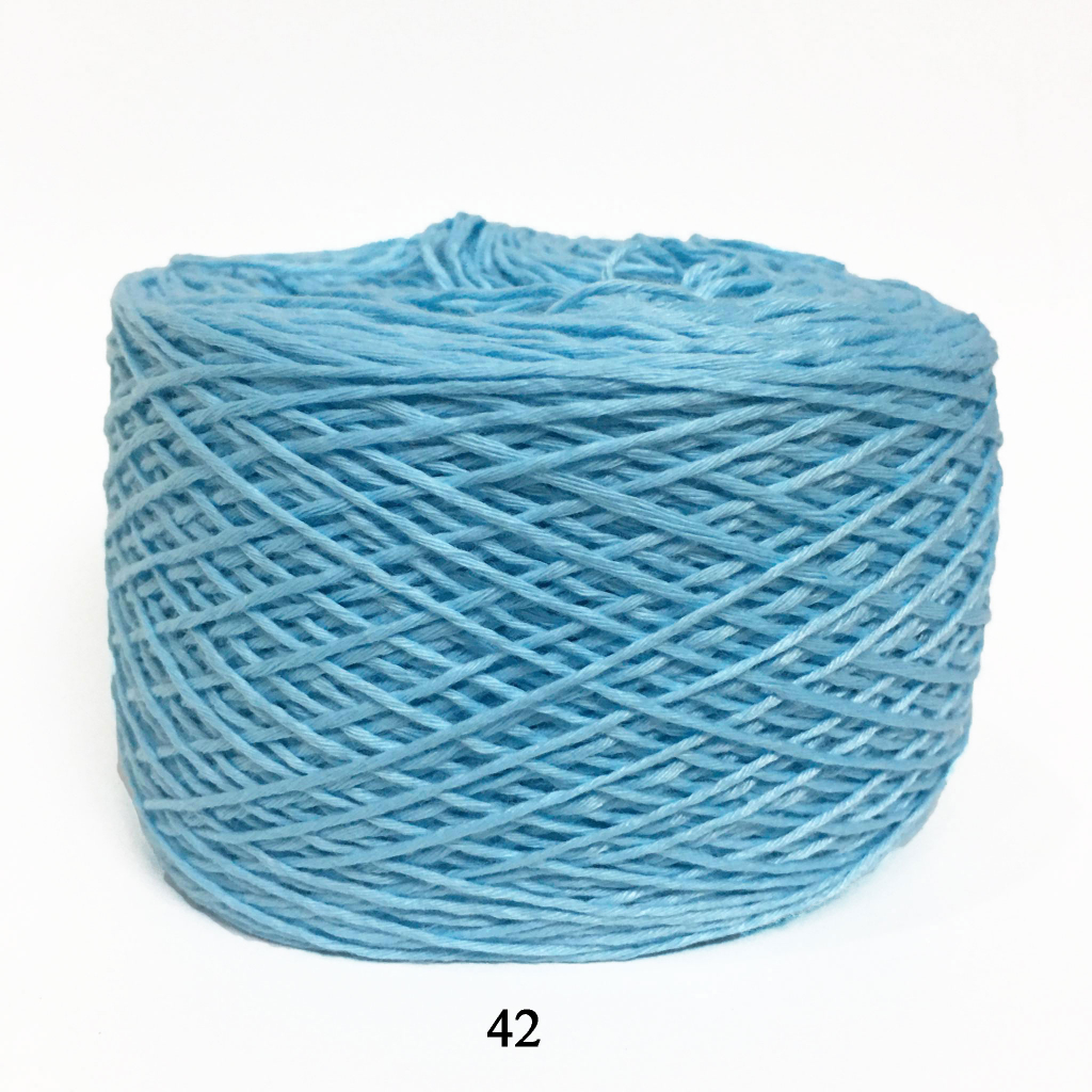 42 - Xanh da trời