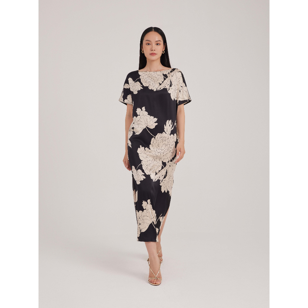 Đầm lụa cổ thuyền xẻ tà hoạ tiết hoa mẫu đơn Mauve Signature Dress