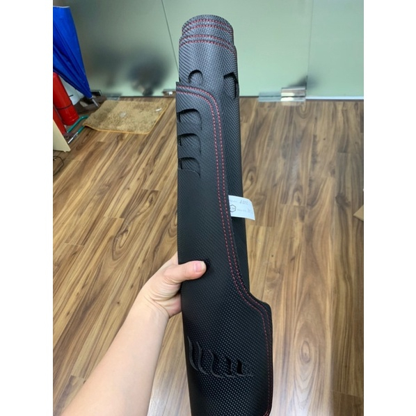 Thảm taplo xe Toyota Altis 2008 - 2022, 2023, 2024,,2025 chất liệu Nhung/Da cacbon cao cấp chống nắng nóng hiệu quả