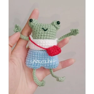 Móc khoá ếch con mặc quần áo bằng len handmade dệt kim đan tay làm qua tặng, trang trí cực đáng yêu
