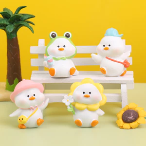 Mô hình vịt trắng mini dễ thương trang trí bàn làm việc, bàn học, tủ sách, taplo ô tô, quà tặng