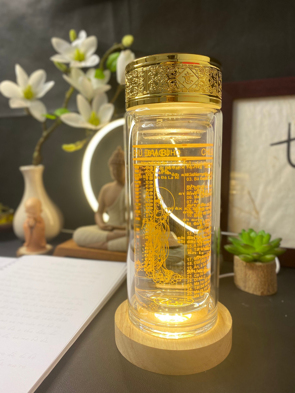 Ảnh Bình nước Chú Đại Bi tiếng Việt, 2 lớp thuỷ tinh cao cấp - Tuệ Nga 3