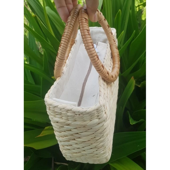 Women's Vintage Woven Straw Bag – for the Beach – 3