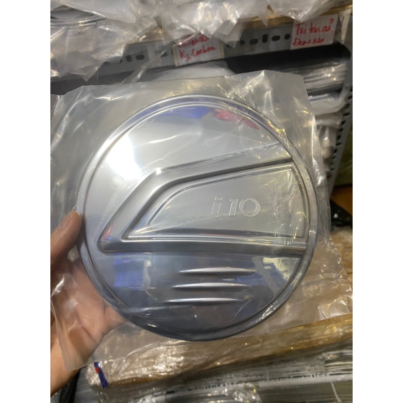 Hyundai i10 - Ốp nắp xăng mạ crom Hyundai i10 2015-2023, Chất liệu nhựa mạ crom