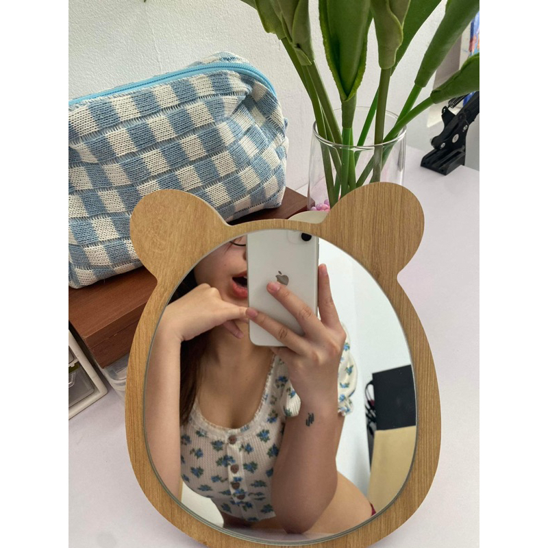 Gương trang điểm để bàn, gương mini, gương hình gấu cute kích thước 20x18cm