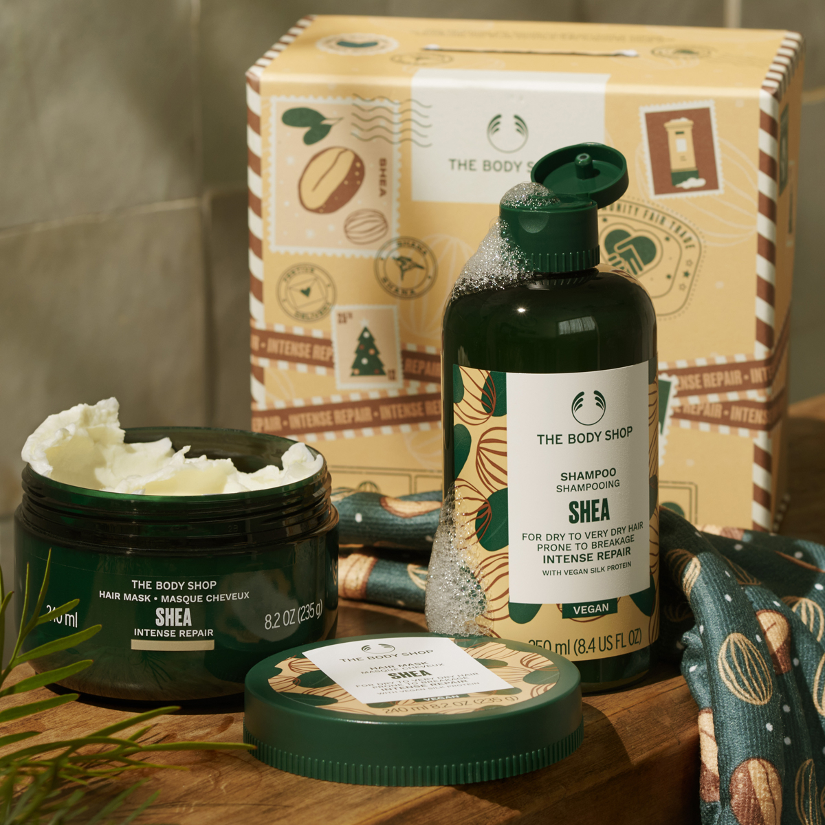 Ảnh Dầu Xả Bơ Hạt Mỡ SHEA BUTTER RICHLY REPLENISHING CONDITIONER The Body Shop 1