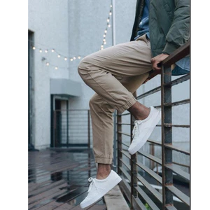 Jogger unisex kaki uni ,lưng thun, dây buộc (cắt tag)