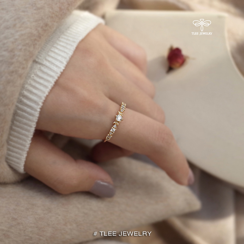 Nhẫn bạc nữ TLEE trụ đá mặt trăng nữ tính TLEE JEWELRY A0357