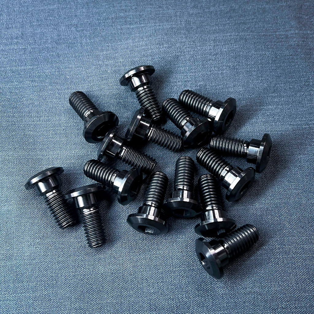 Ốc titan đen | Titan đen 8li20 | Ốc 8li có gờ | Ốc côn m8 x 20 | 8li 20 ...