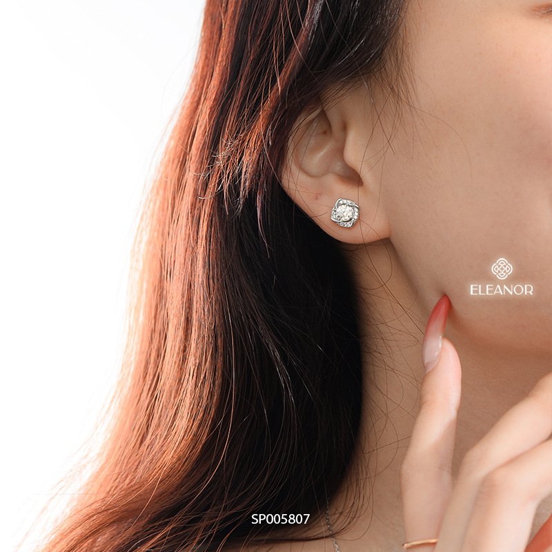 Bông tai nữ chuôi bạc 925 Eleanor Accessories hình hoa đính đá phụ kiện trang sức khuyên tai 5807