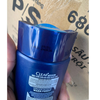Dầu gội CLear Men làm gạch gàu hết nhờn hương Phong Lữ & Gỗ Đàn Hương 140g - Hàng khuyến mãi