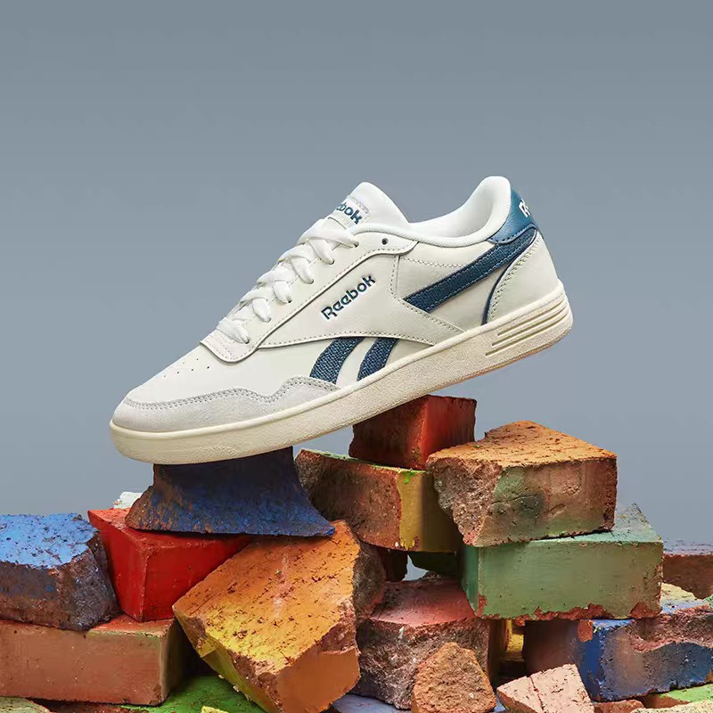 Royal Techque Reebok Athletic Shoes Reebok Royal Techque  display picture 1