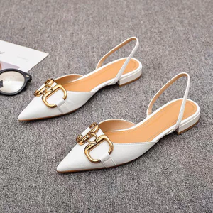 Sandal da lì khoá mũi nhọn (form to khách đặt lùi size)