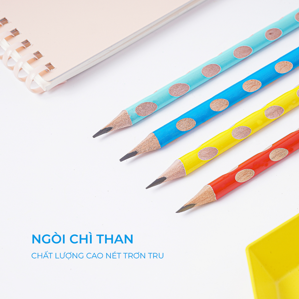 Hộp 12 Chiếc Bút Chì Gỗ Định Vị CLASSMATE Ngòi 2B, Thiết Kế Super Dog, Nét Bút Mịn, Dùng Tập Viết, Luyện Chữ CL-PC651
