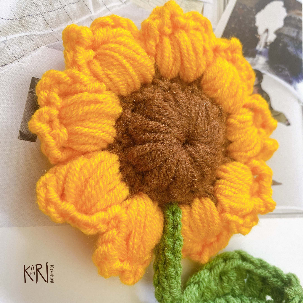 Móc khóa hoa hướng dương bằng len handmade thủ công Kari Handmade