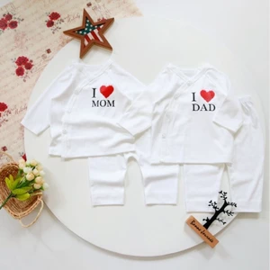 Set 2 bộ sơ sinh Mom+ Dad siêu cute
