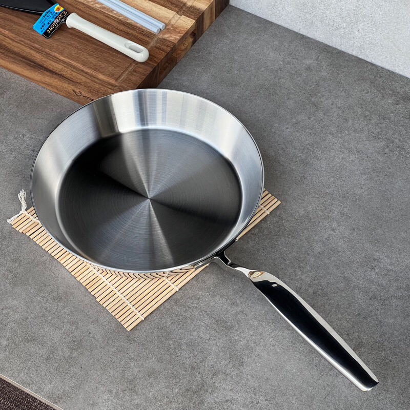 Chảo inox đúc nguyên khối inox 304 của Kaiyo Nhật size 20, 24, 26cm ...