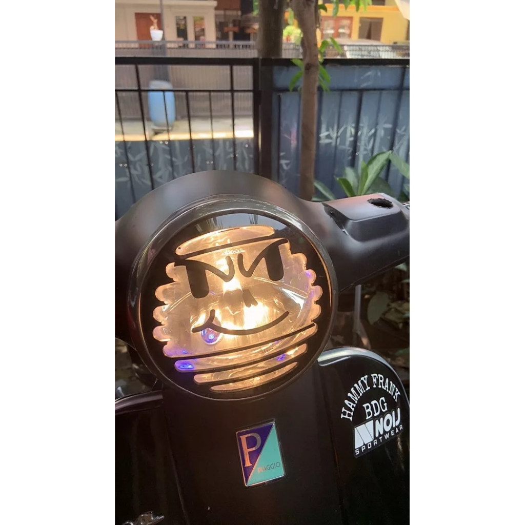 [Tem lột tách nền] Decal Sticker dán đèn pha. Tem biểu tượng cảm xúc mọi dòng xe máy, Vespa, yamaha, honda... Chống nước