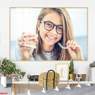 Tranh Tráng Gương Treo Tường Nụ Cười Tự Tin Thích Hợp Trang Trí Nha Khoa OHA Decor