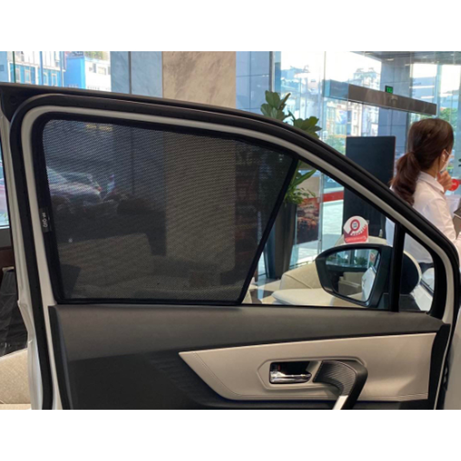 Rèm che nắng ô tô Toyota Veloz 2022-2026, Che nắng hút nam châm theo xe, bộ 4 cánh.