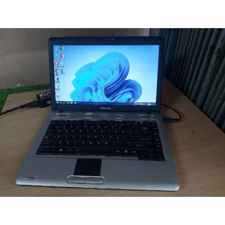 Laptop Xách Tay Online 4G Làm Việc Văn Phòng, Học Tập, Giải Trí (Bảo Hành 1 Năm)