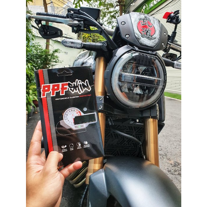 PPF chóa đèn Honda CB650R CB1000R..PPF dán bảo vệ mặt đồng hồ xe nhập khẩu