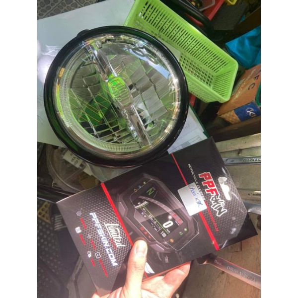 PPF Dán Bảo Vệ Đèn Pha YAMAHA XSR 900 155 ..... PPF dán bảo vệ chóa đèn