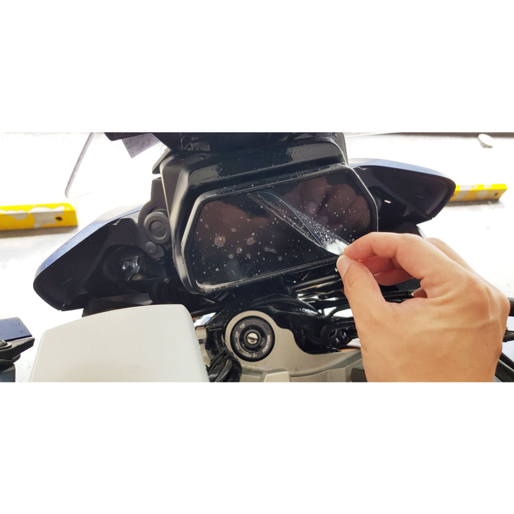 PPF Yamaha R1 , yamaha MT10 2023 ...PPF dán bảo vệ mặt đồng hồ xe , hàng nhập khẩu