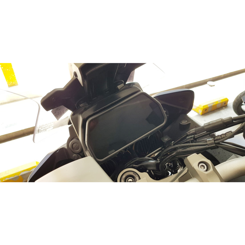 PPF Yamaha R1 , yamaha MT10 2023 ...PPF dán bảo vệ mặt đồng hồ xe , hàng nhập khẩu