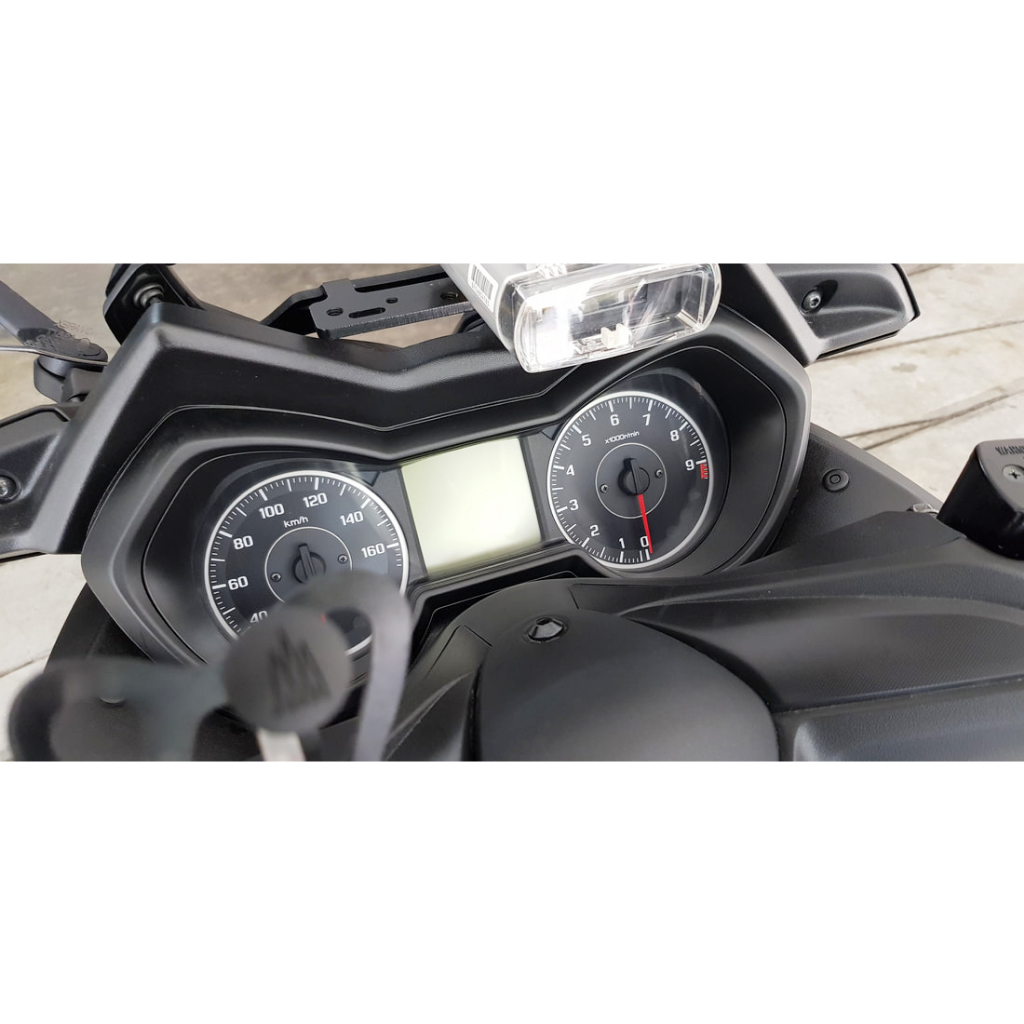 PPF Yamaha XMax 300 2023 ,UPPF dán bảo vệ mặt đồng hồ xe