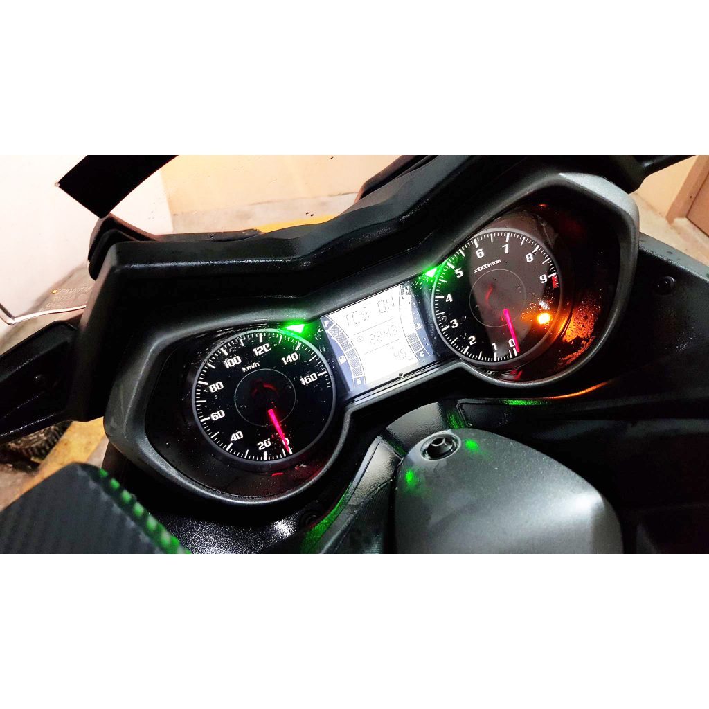 PPF Yamaha XMax 300 2023 ,UPPF dán bảo vệ mặt đồng hồ xe