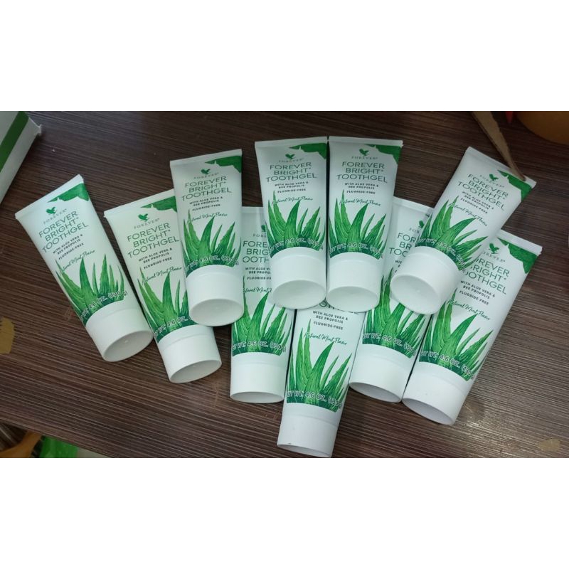 Kem Đánh Răng #028Flp Lô Hội. Forever Bright Toothgel. Hỗ Trợ Làm Dịu Viêm Nướu, Giảm Ê Buốt. 130g