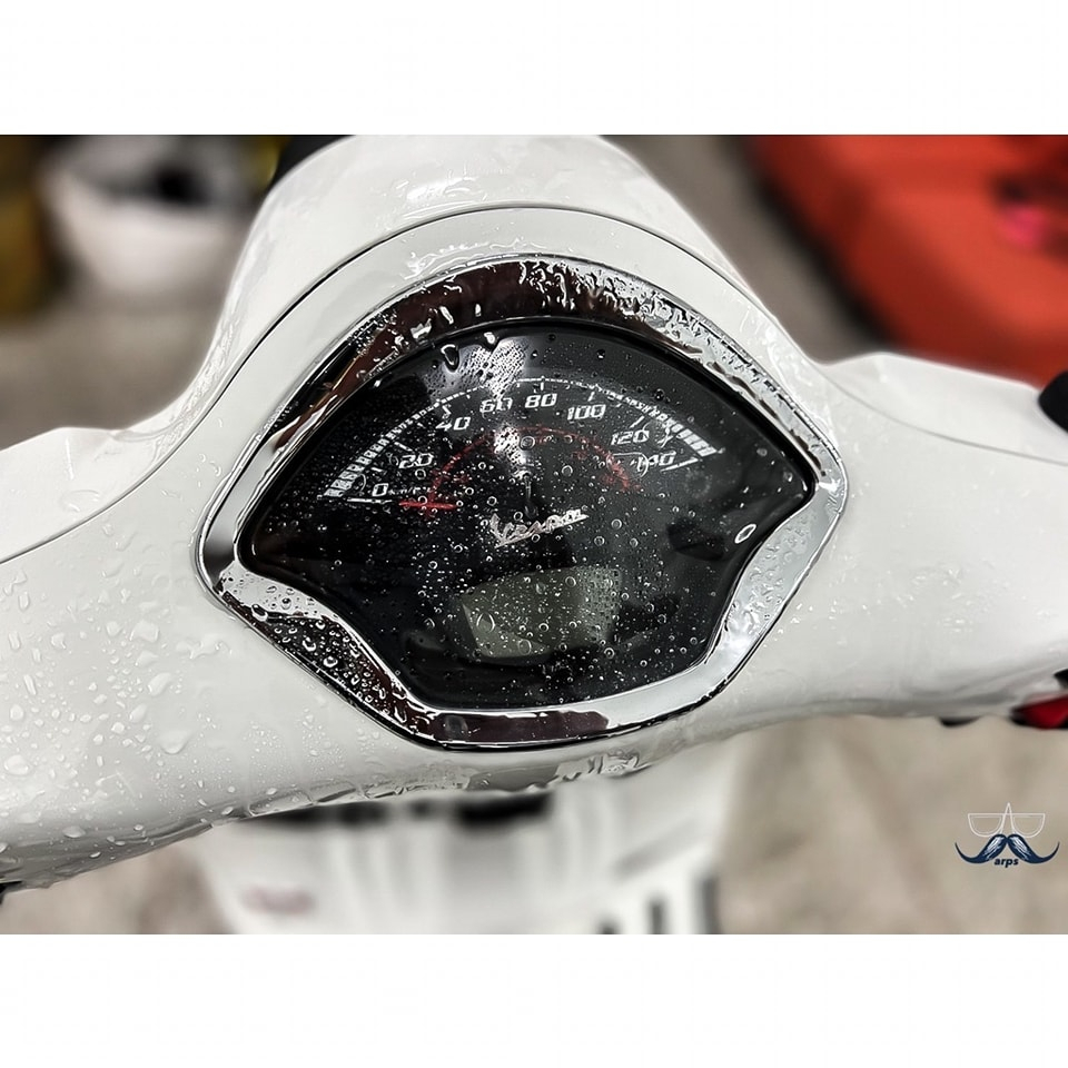 PPF Vespa GTS ..... UPPF dán bảo vệ mặt đồng hồ xe , xước tự phục hồi vết xước dâm